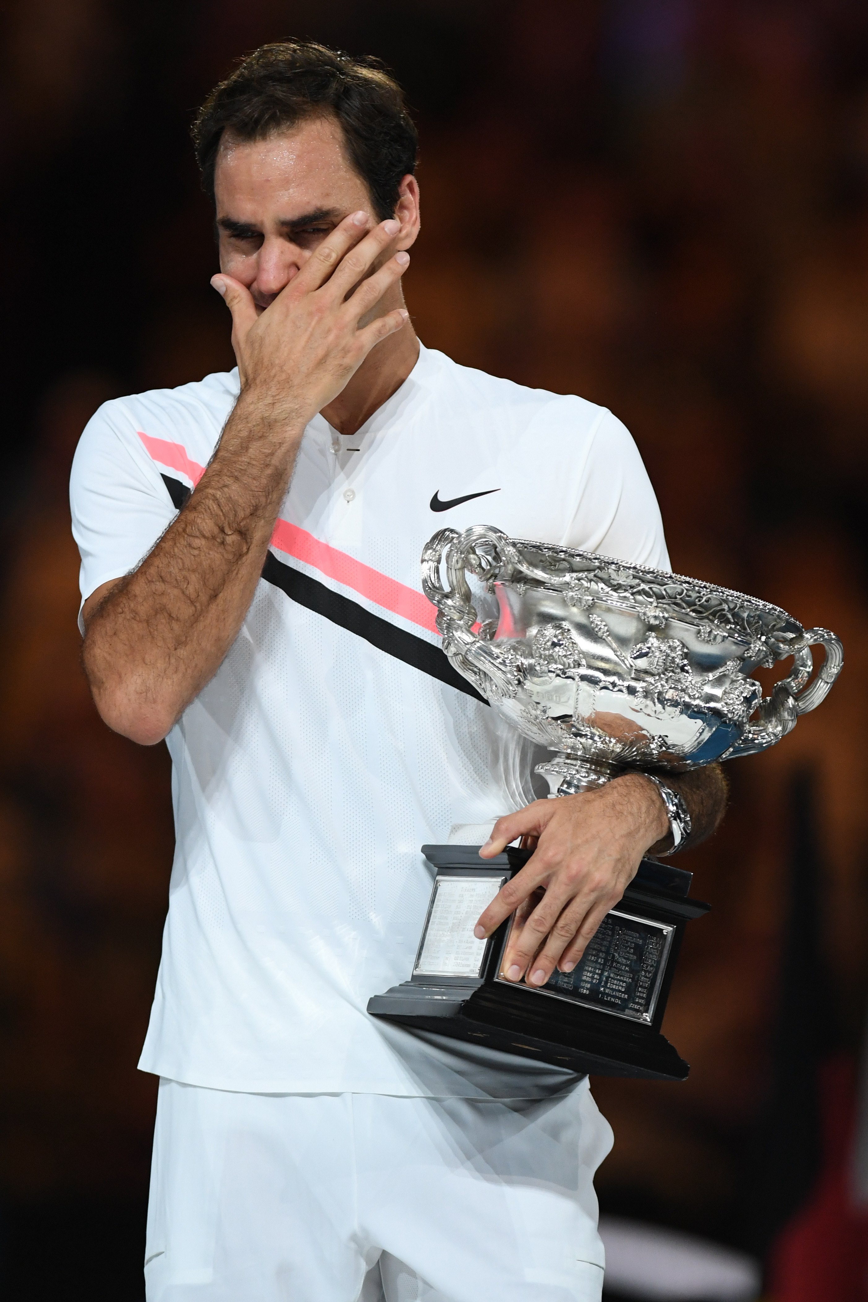 欧洲网球队横扫世界网球队，费德勒三分雨点燃全场的简单介绍