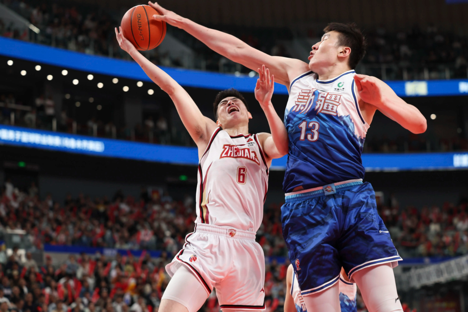 辽宁队力克新疆队,库里带队取胜的简单介绍 辽宁队力克新疆队,库里带队取胜的简单介绍