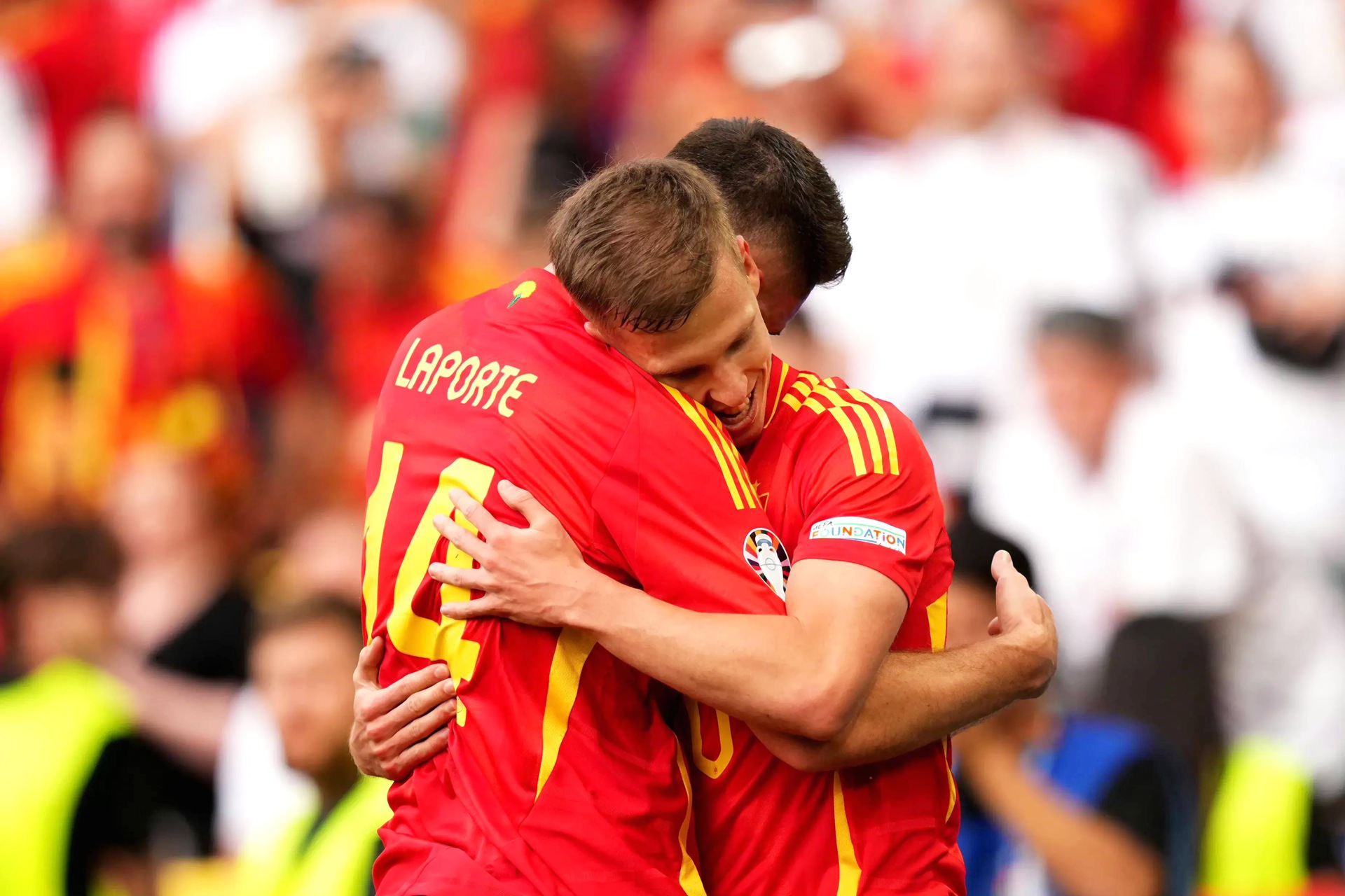 西班牙逆转成功！重振士气的国家队又见春风的简单介绍