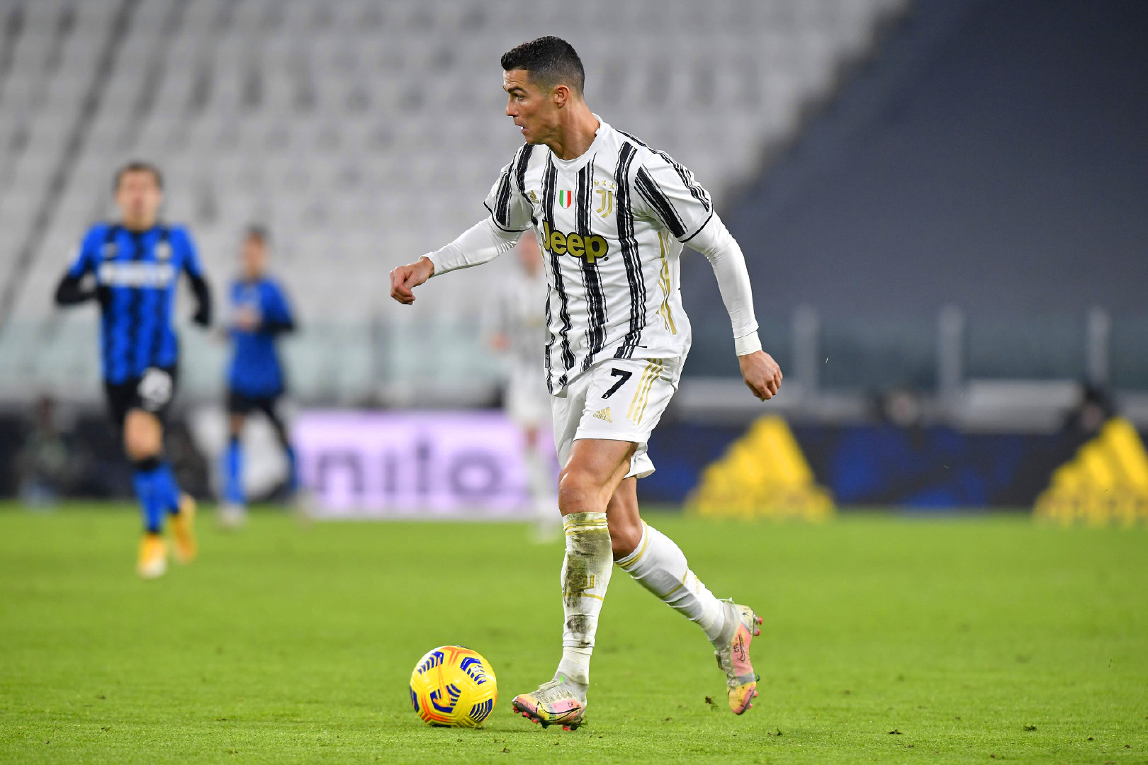 尤文图斯夺取波尔图，晋级十六强必须