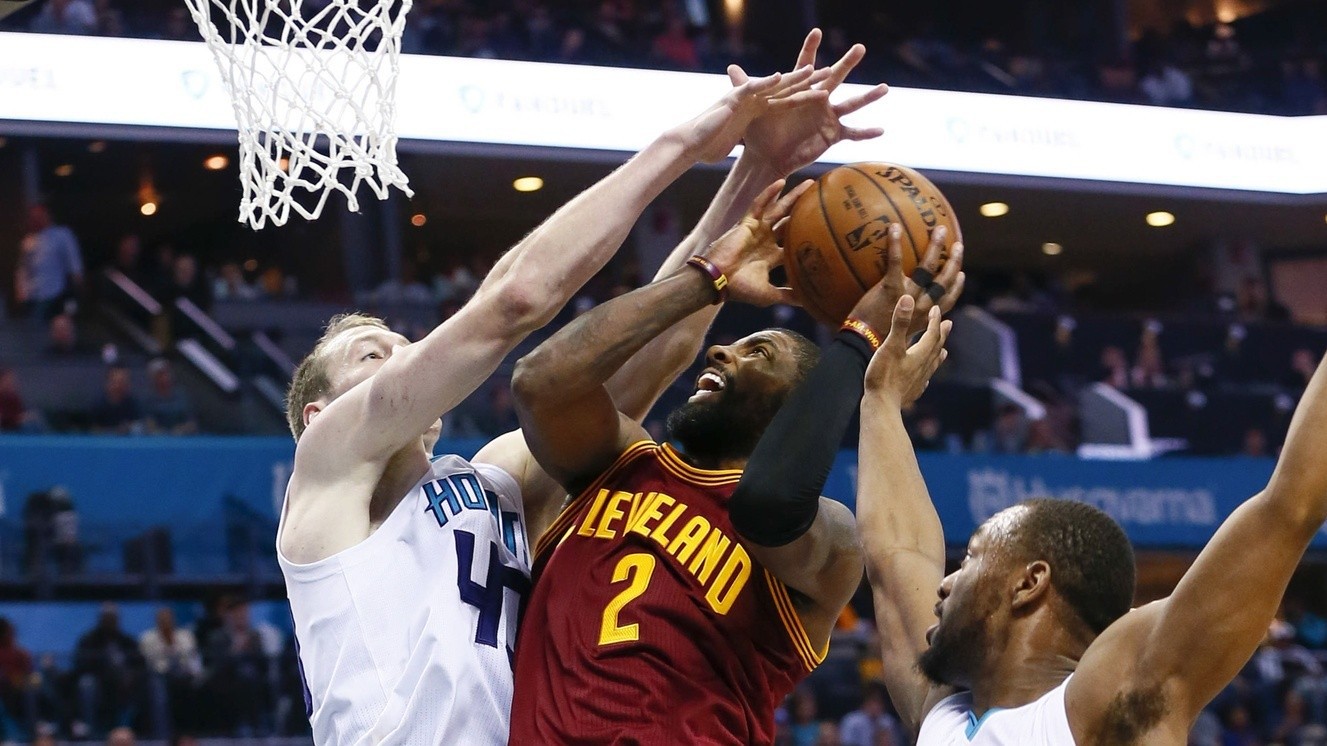 骑士客场不敌黄蜂,提前落后无法追赶 骑士客场不敌黄蜂,提前落后无法追赶