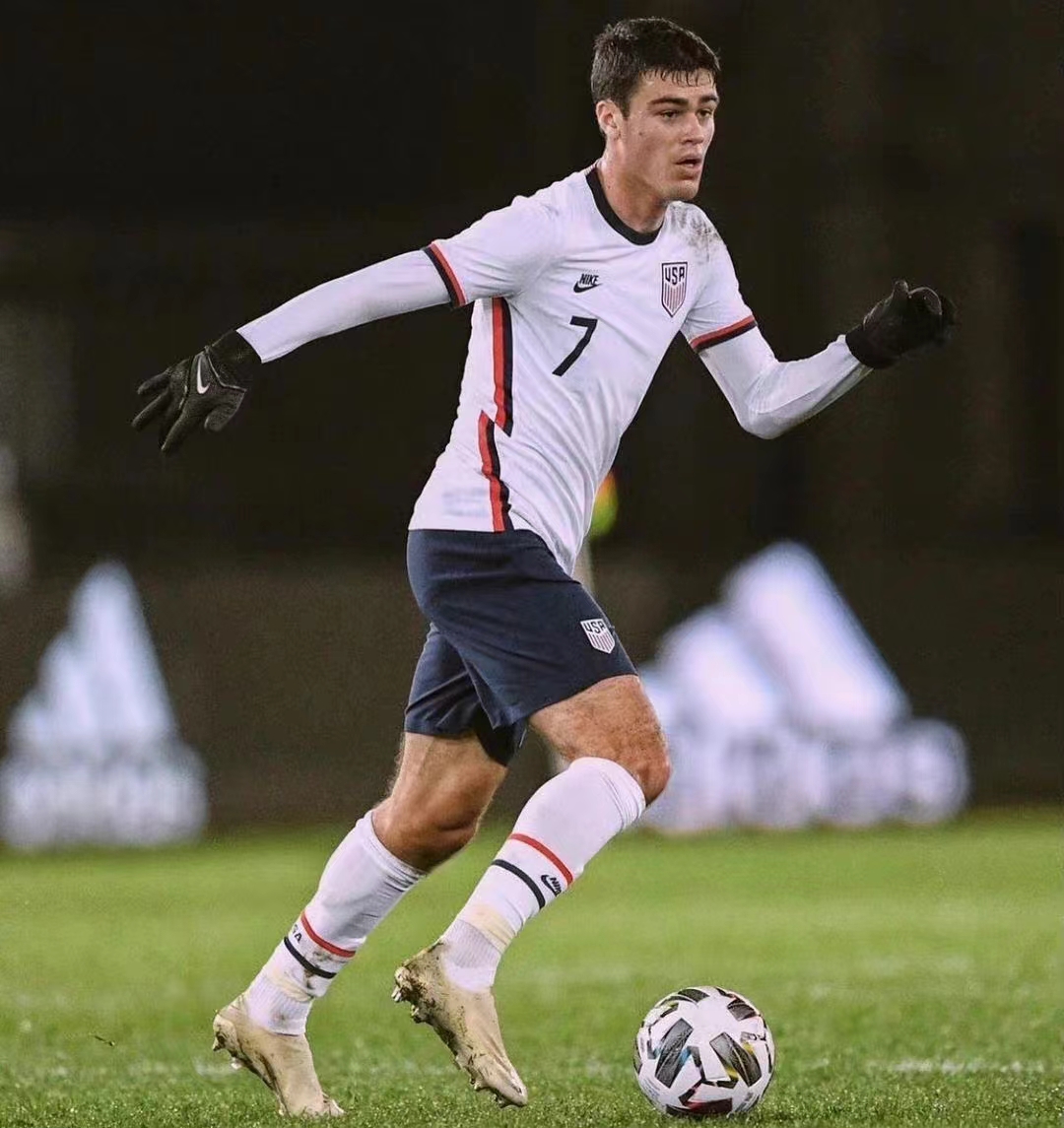 里昂力克葡萄牙，乔瓦尼·雷纳打破历史纪录的简单介绍