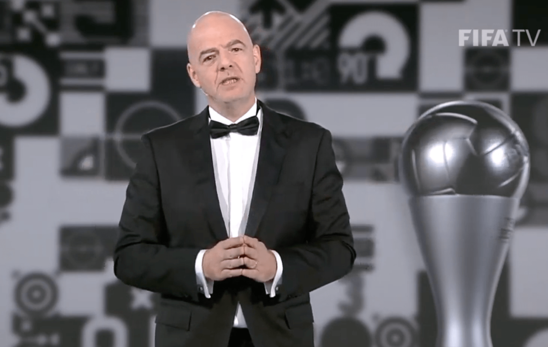 韩国绝地反击法国，莱万惊艳世界的简单介绍