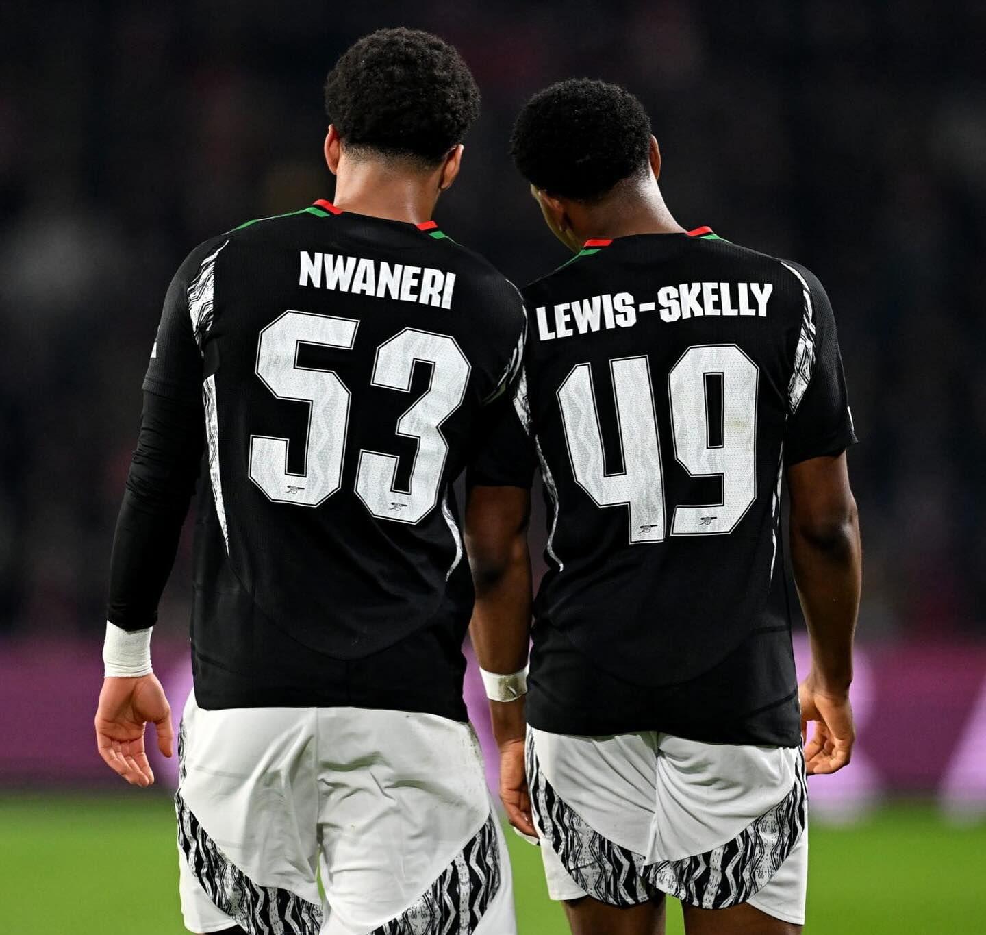 阿森纳客场惨败沃特福德，榜首位置动摇的简单介绍