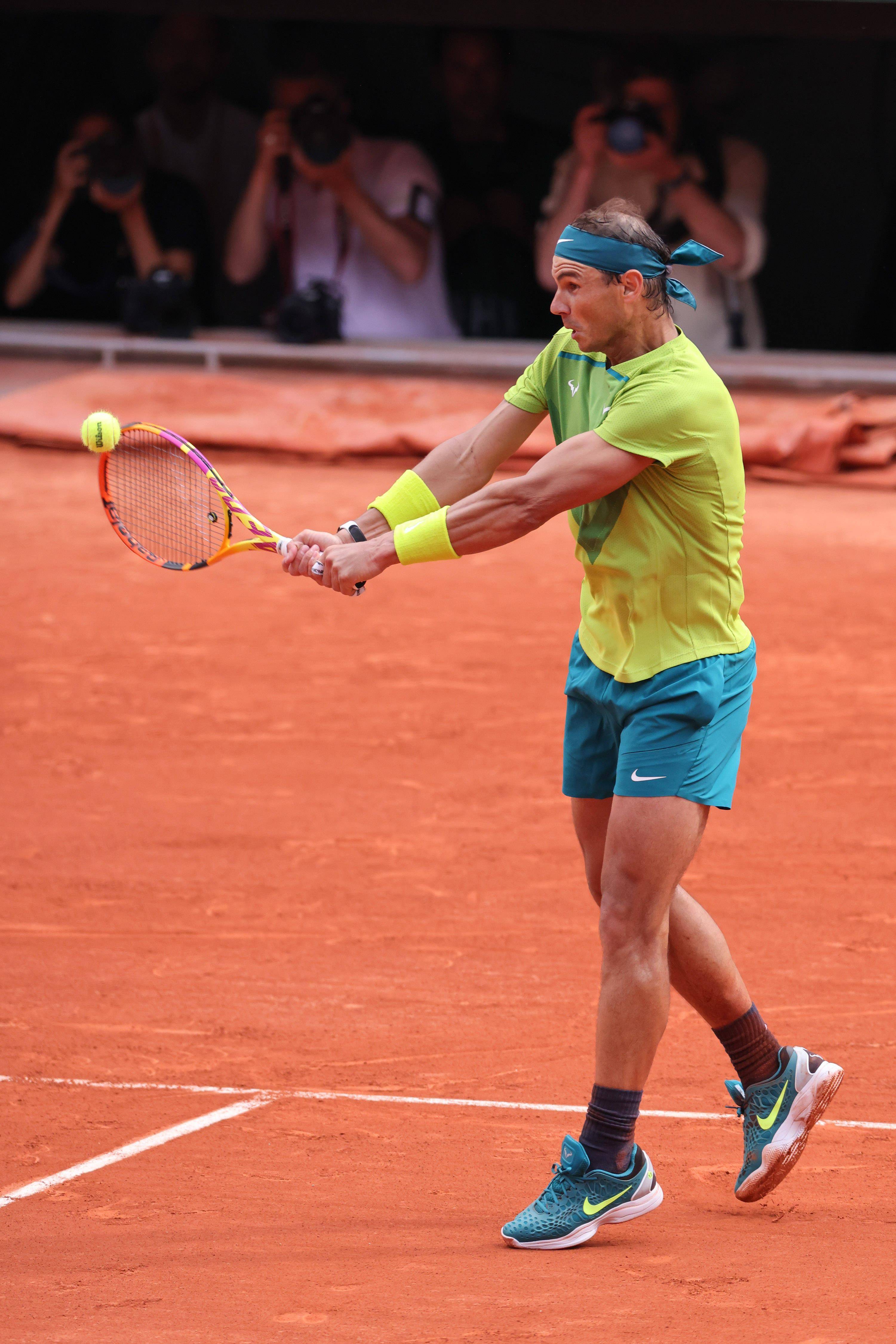 西班牙网球队完胜世界网球队,纳达尔高光表现的简单介绍 西班牙网球队完胜世界网球队,纳达尔高光表现的简单介绍