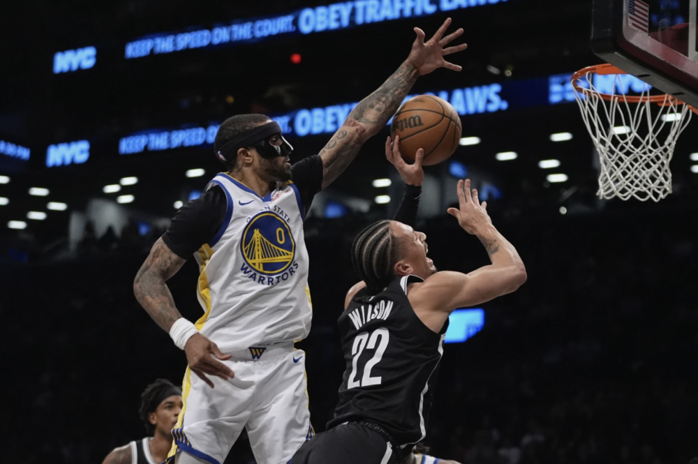 包含尼克斯轻取土耳其男篮，拉塞尔绝境逆转的词条