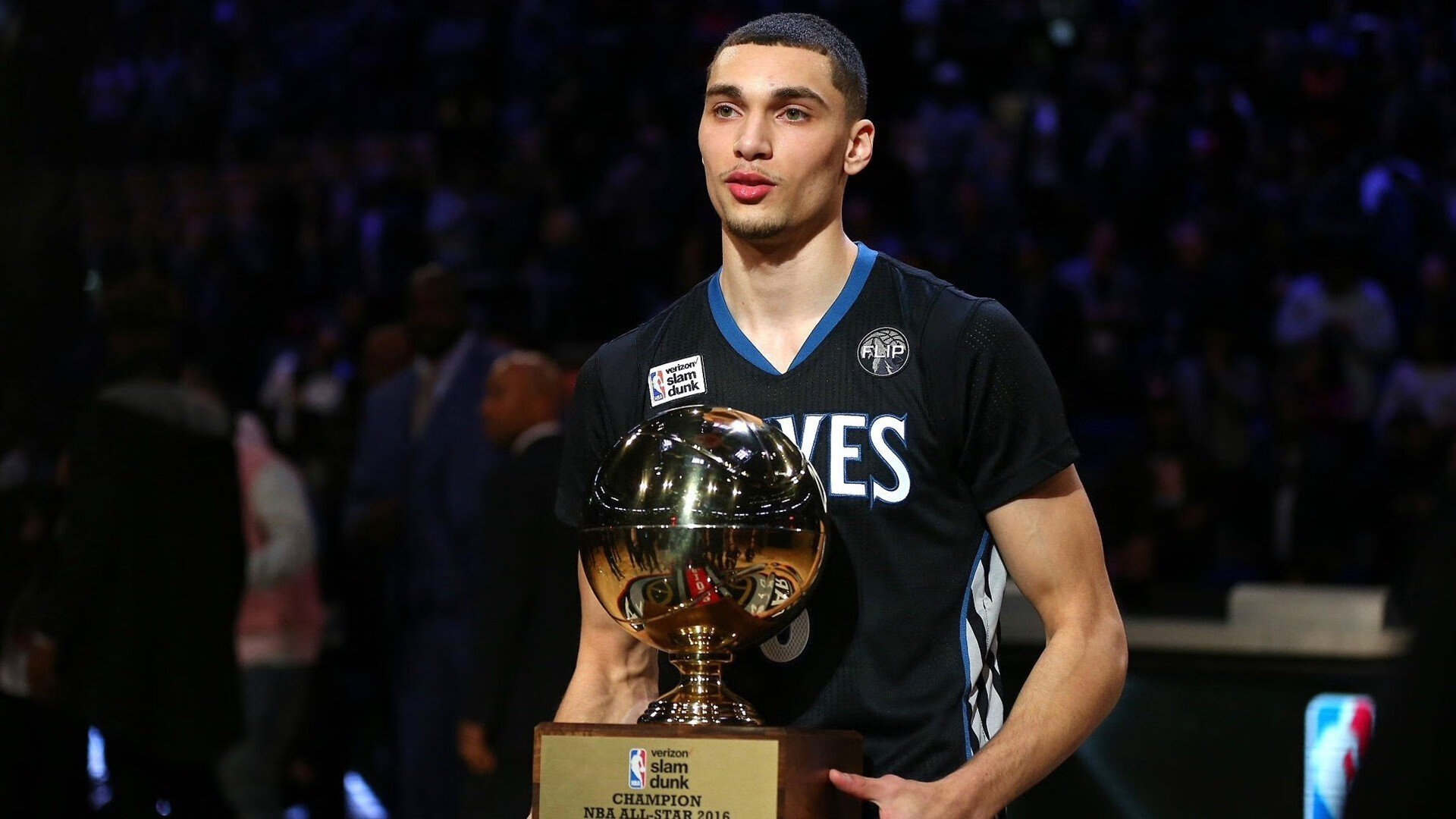 篮网对阵活塞，杰伦·格林如何点燃赛场